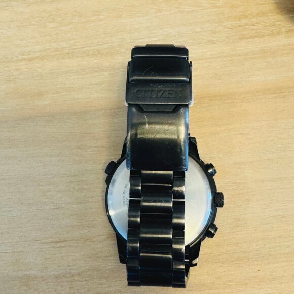 Citizen Nighthawk Radio Controlled Chronograph - Picture 5 of 7